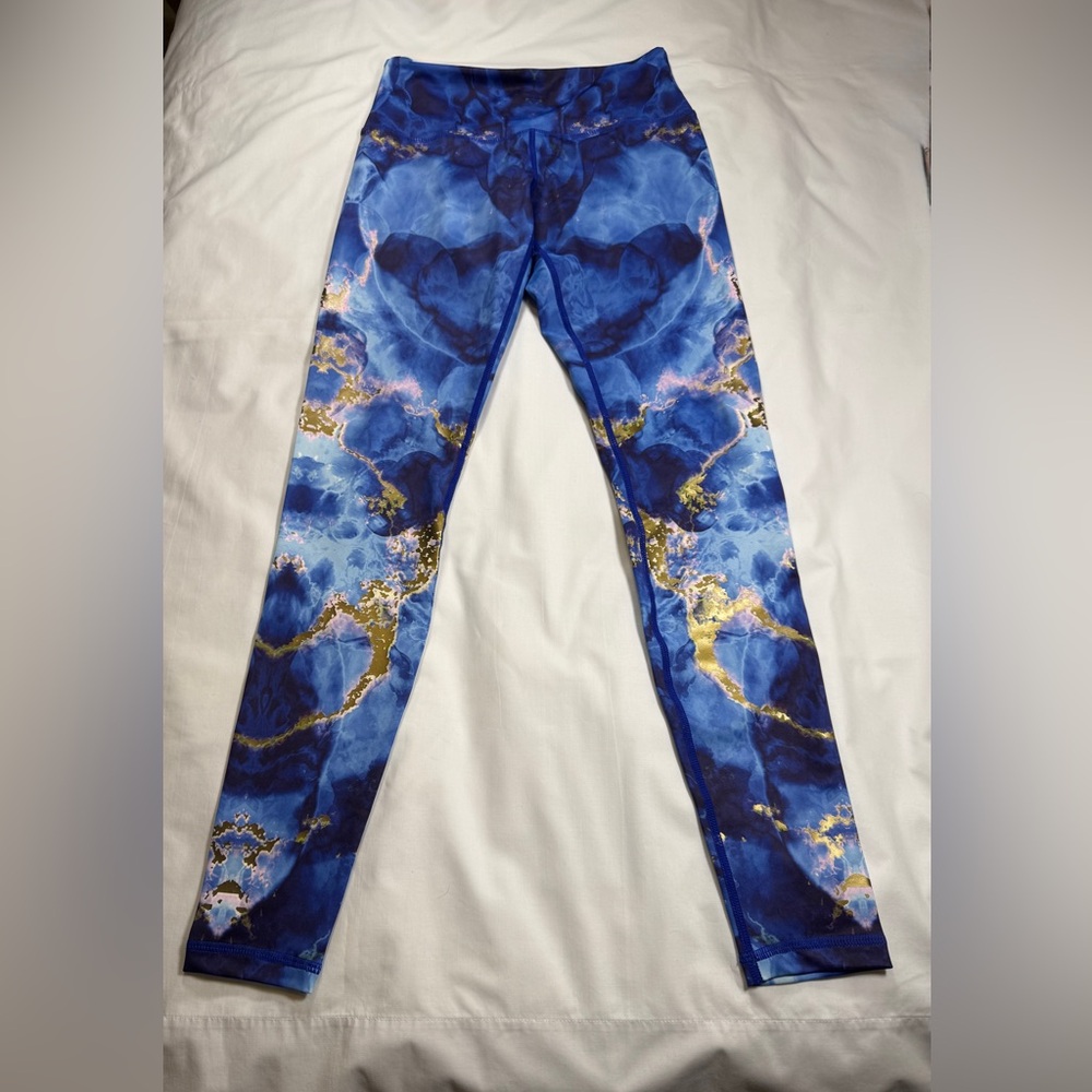Just Live. Vibrant Blue and Gold Women's Leggings